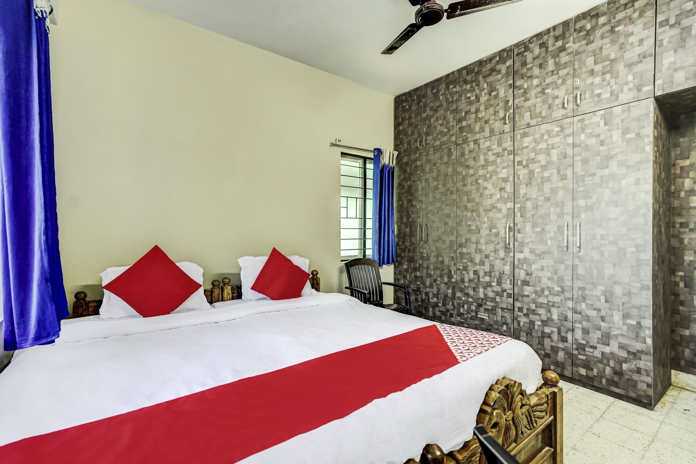 Hotel Santosh by OYO Rooms