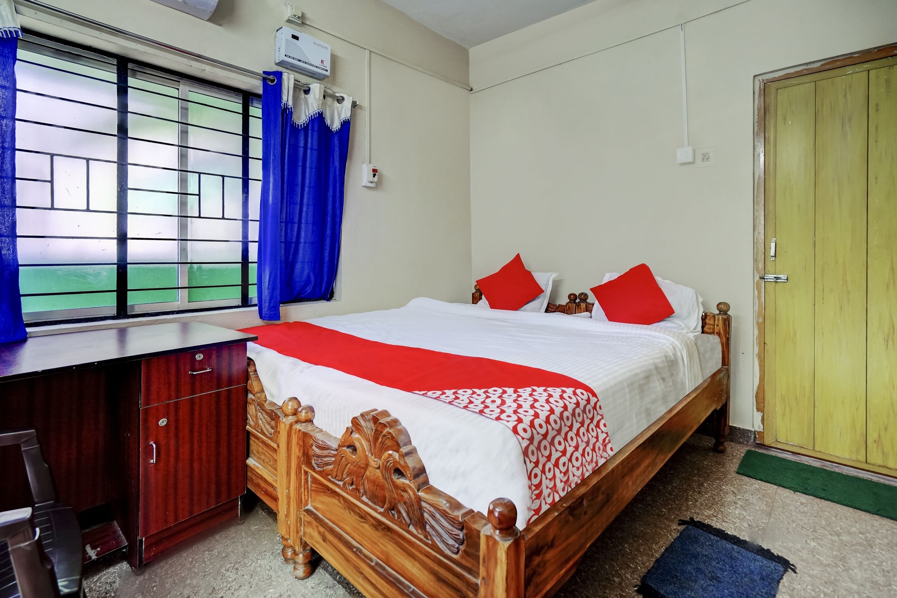 Hotel Santosh by OYO Rooms