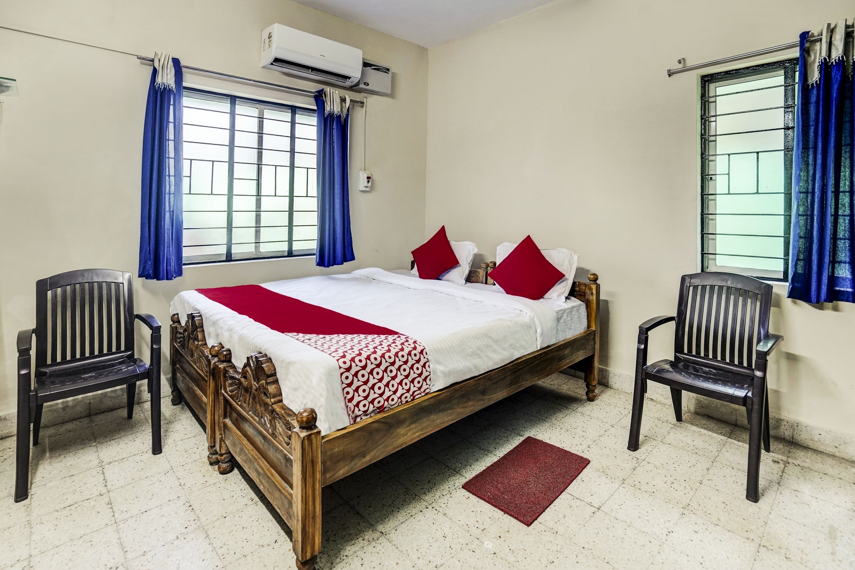 Hotel Santosh by OYO Rooms