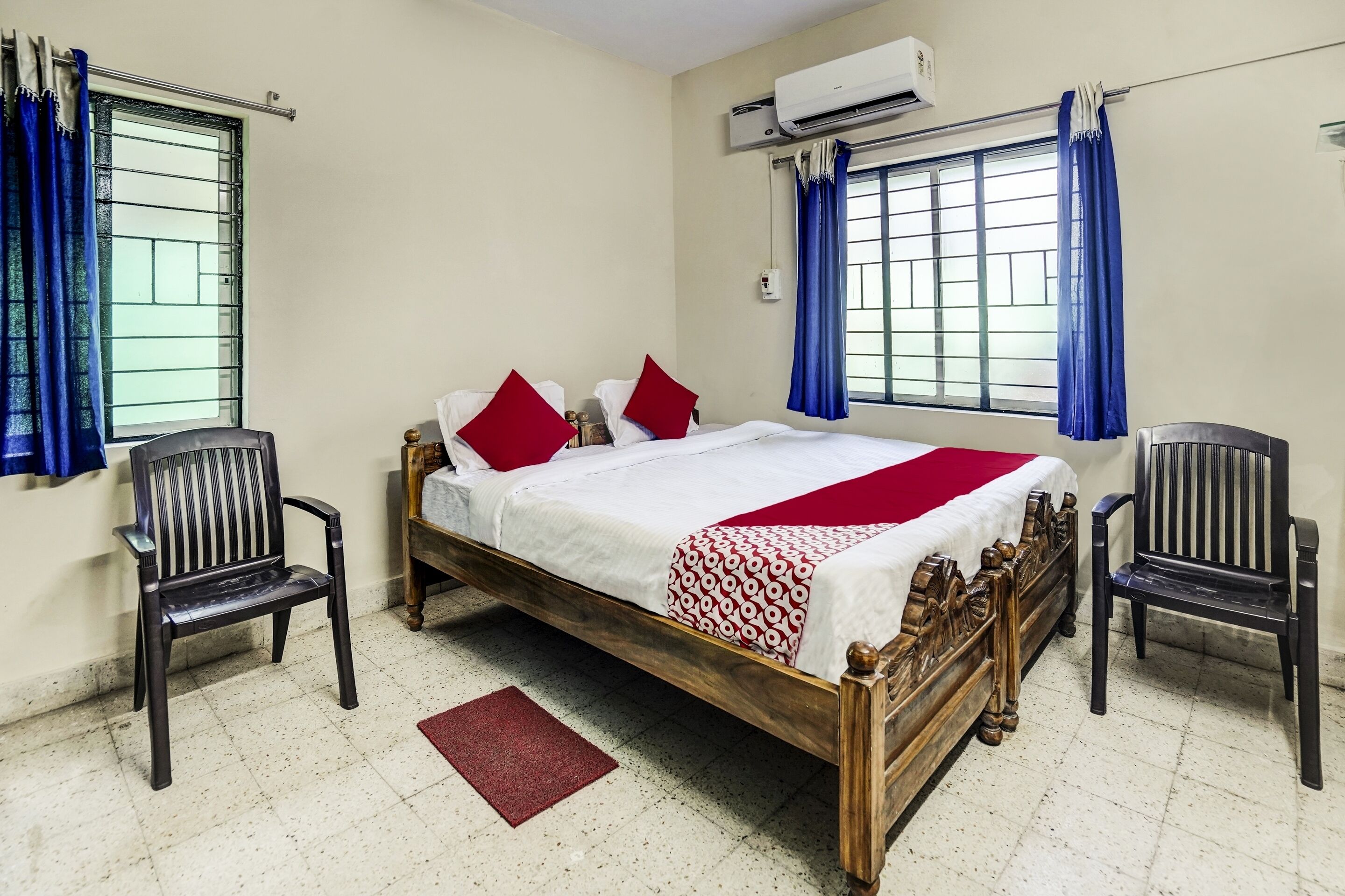 Hotel Santosh by OYO Rooms