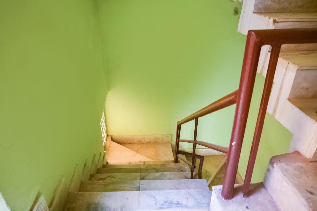 Spot On 78141 Laughing Buddha Homestay