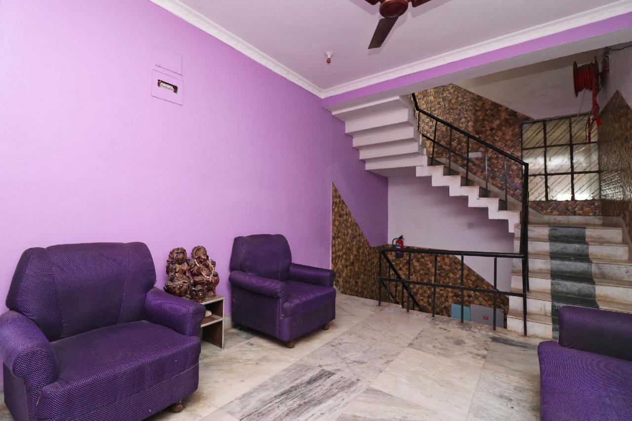 Maitri Residency by OYO Rooms