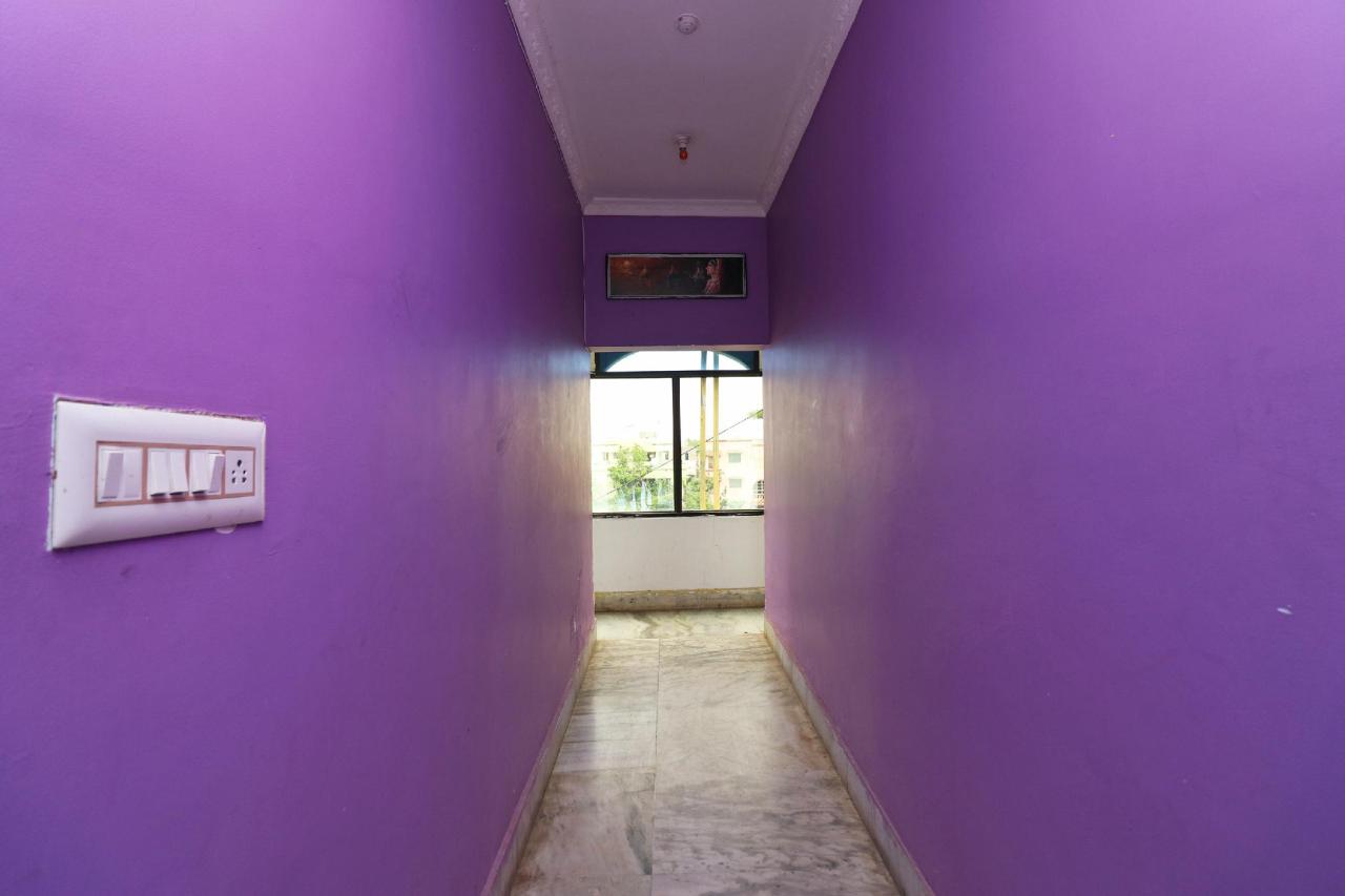 Maitri Residency by OYO Rooms