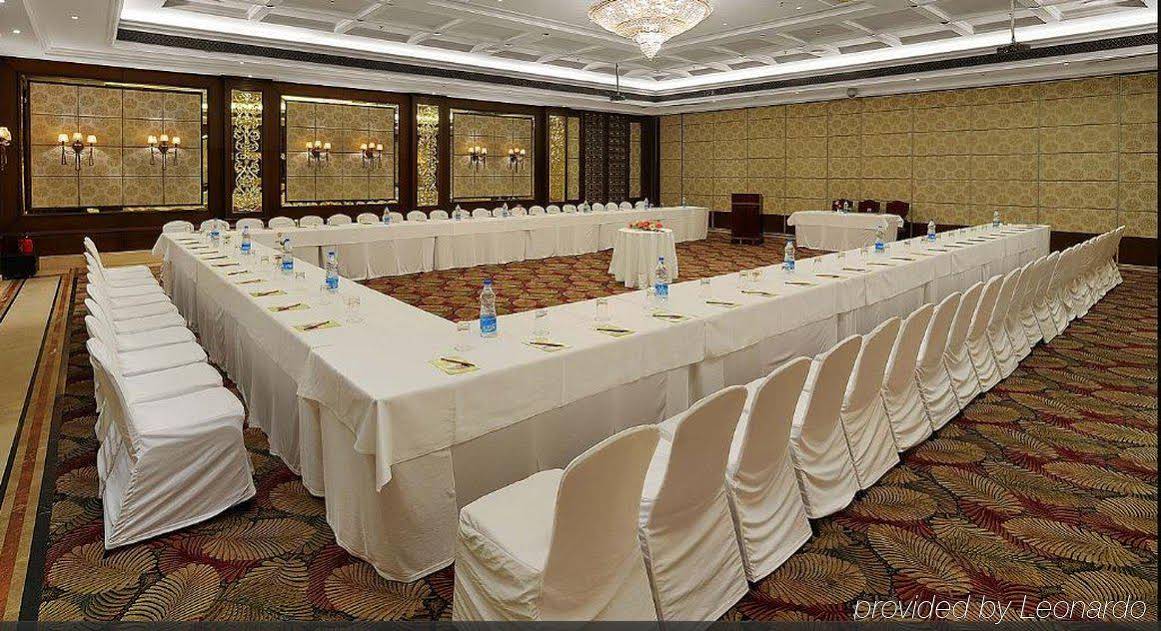 MAYFAIR Convention