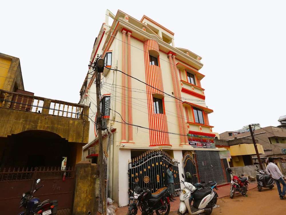 Omm Residency By OYO Rooms