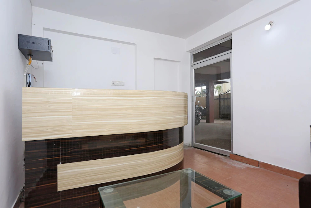 OYO 17276 The Maple Tree Hotels