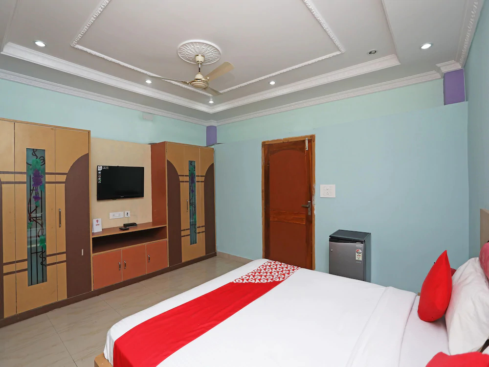 Priyanka Residency By OYO Rooms