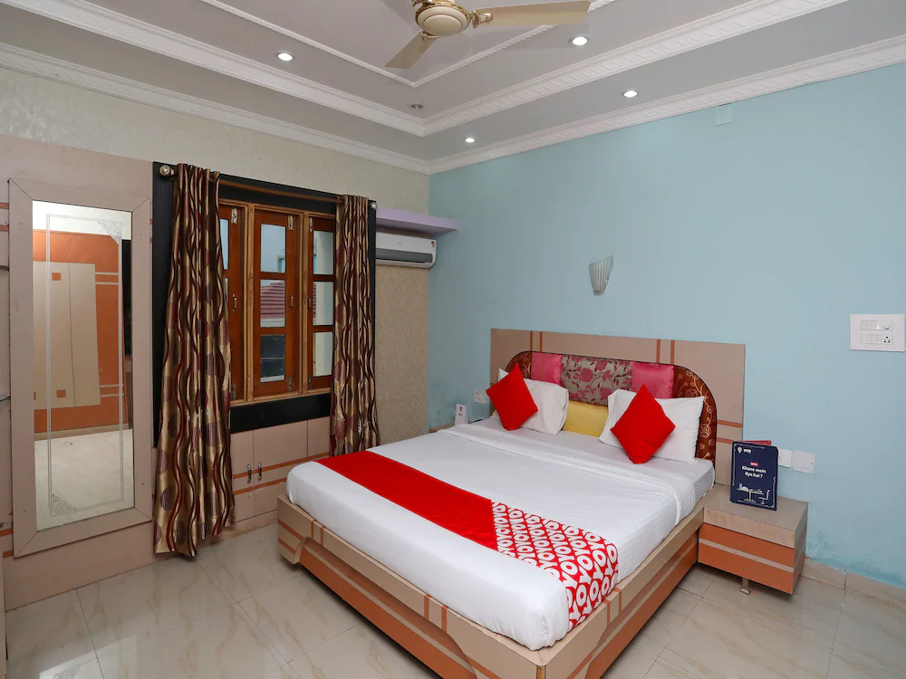 Priyanka Residency By OYO Rooms
