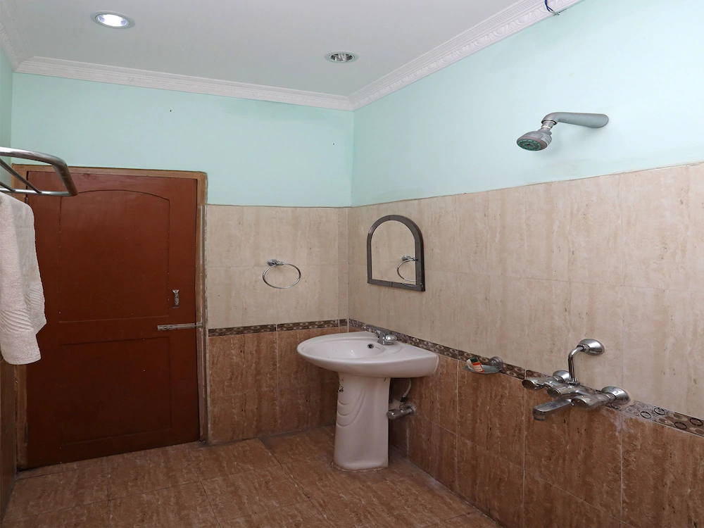 Priyanka Residency By OYO Rooms