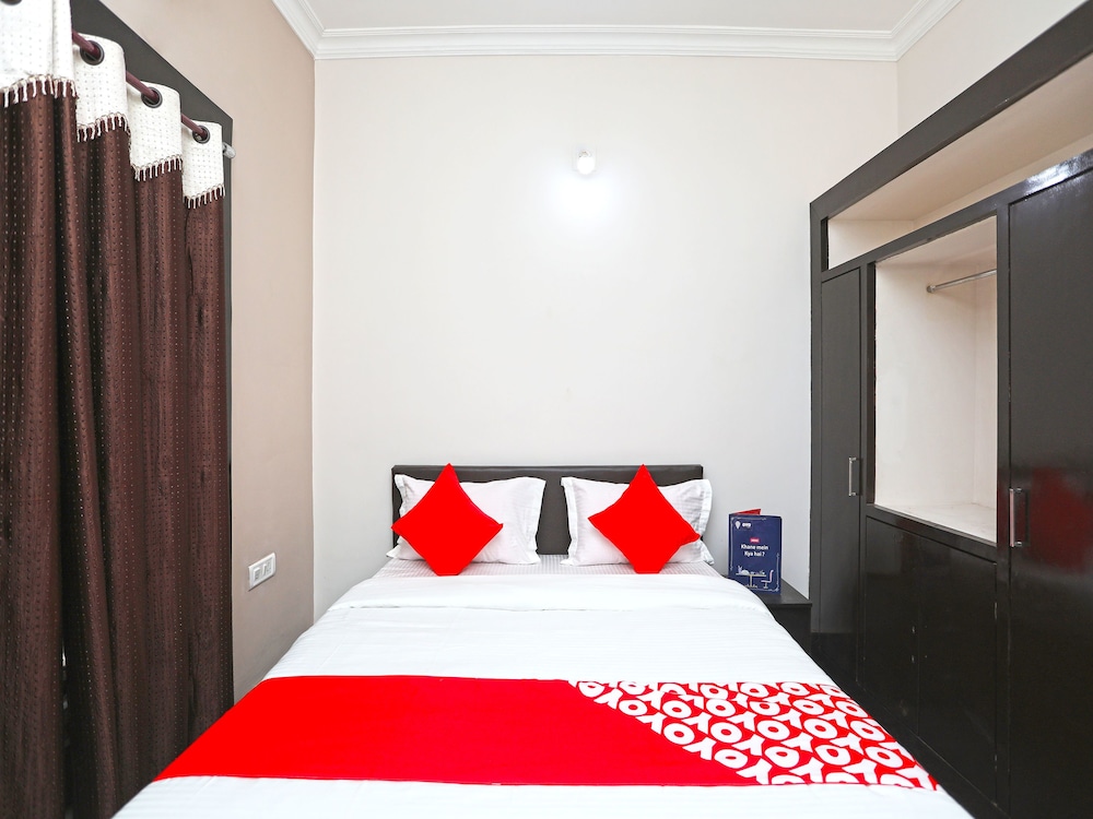 Regal Stays By OYO Rooms