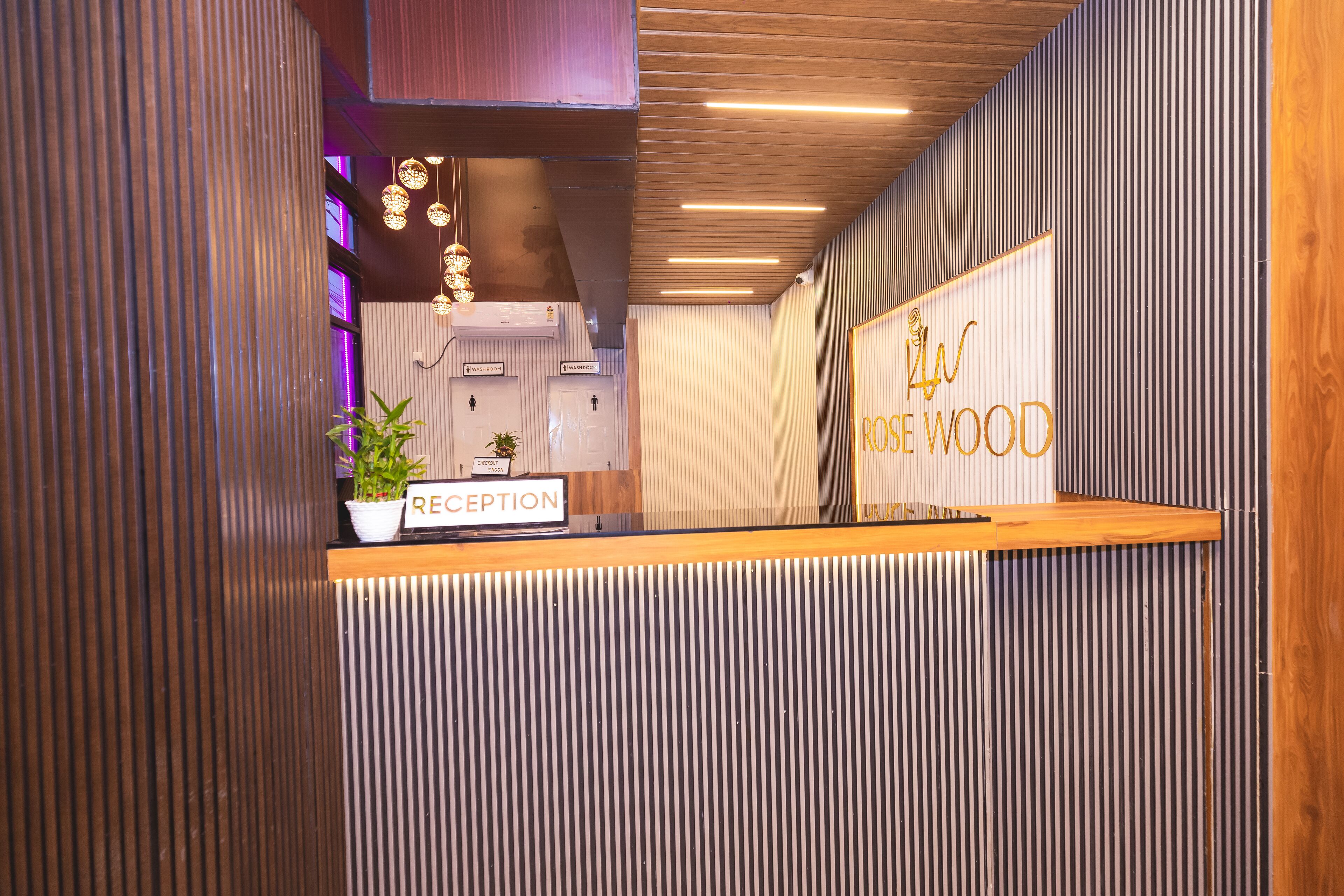 Rosewood Luxury Hotel