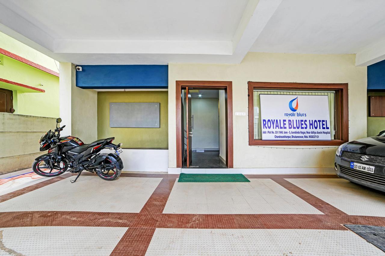 Royale Blues by Fab Hotels