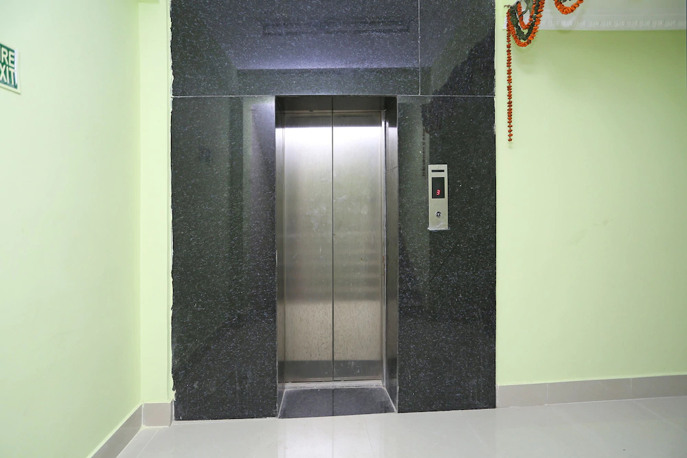 Saransh Guest House By OYO Rooms