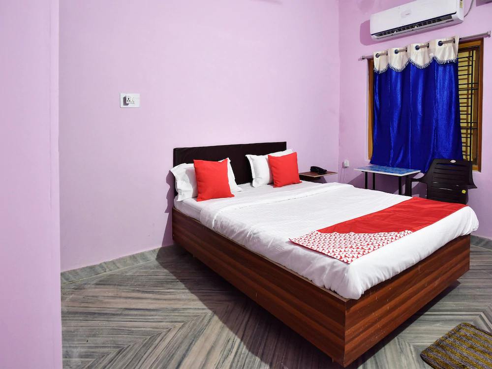 The New Garden Inn By OYO Rooms