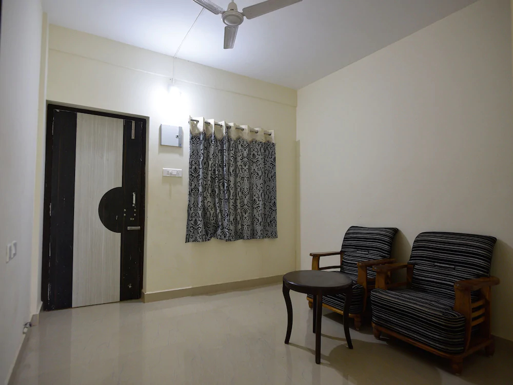 The Village Inn By OYO Rooms