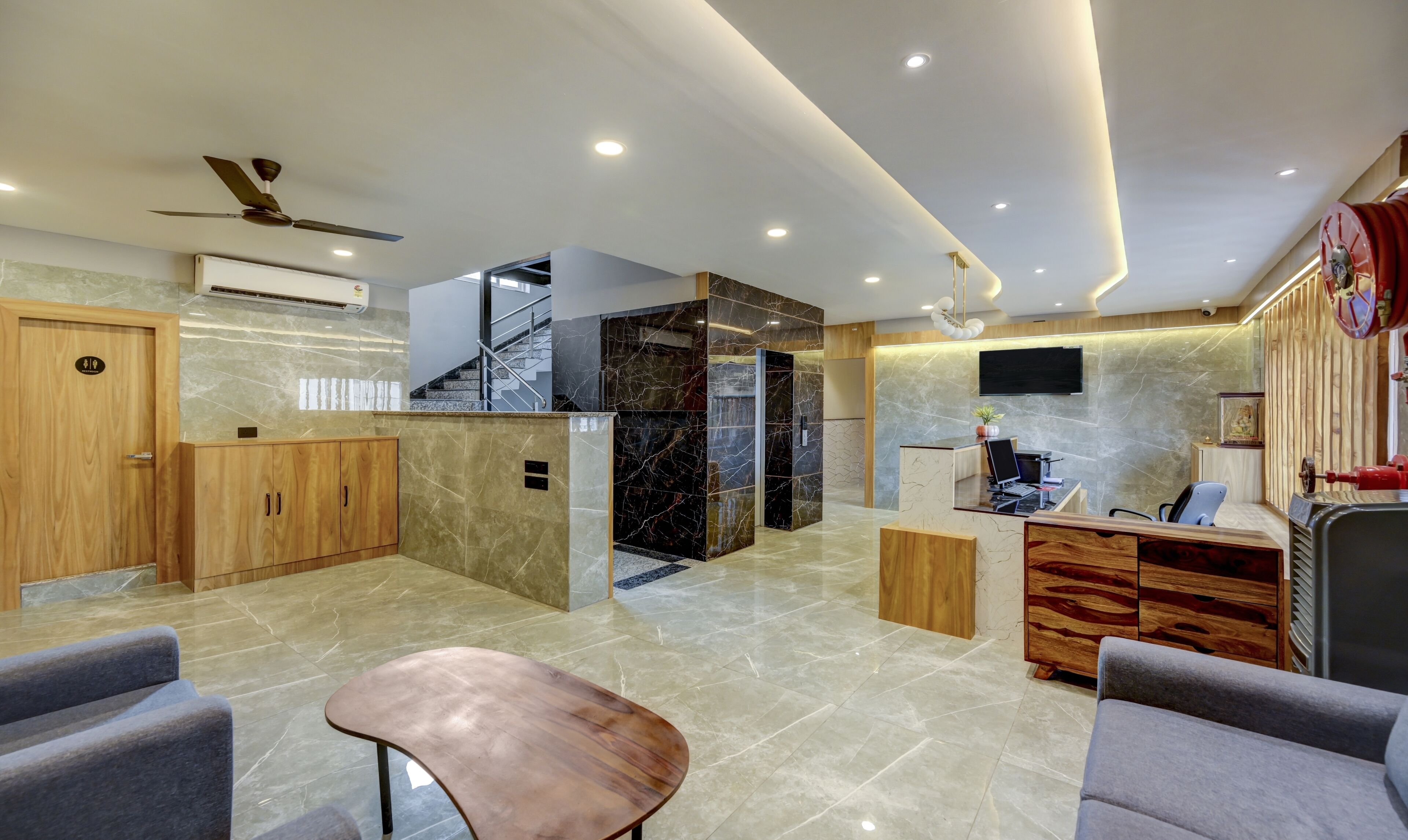 Treebo Trend Aasma Downtown