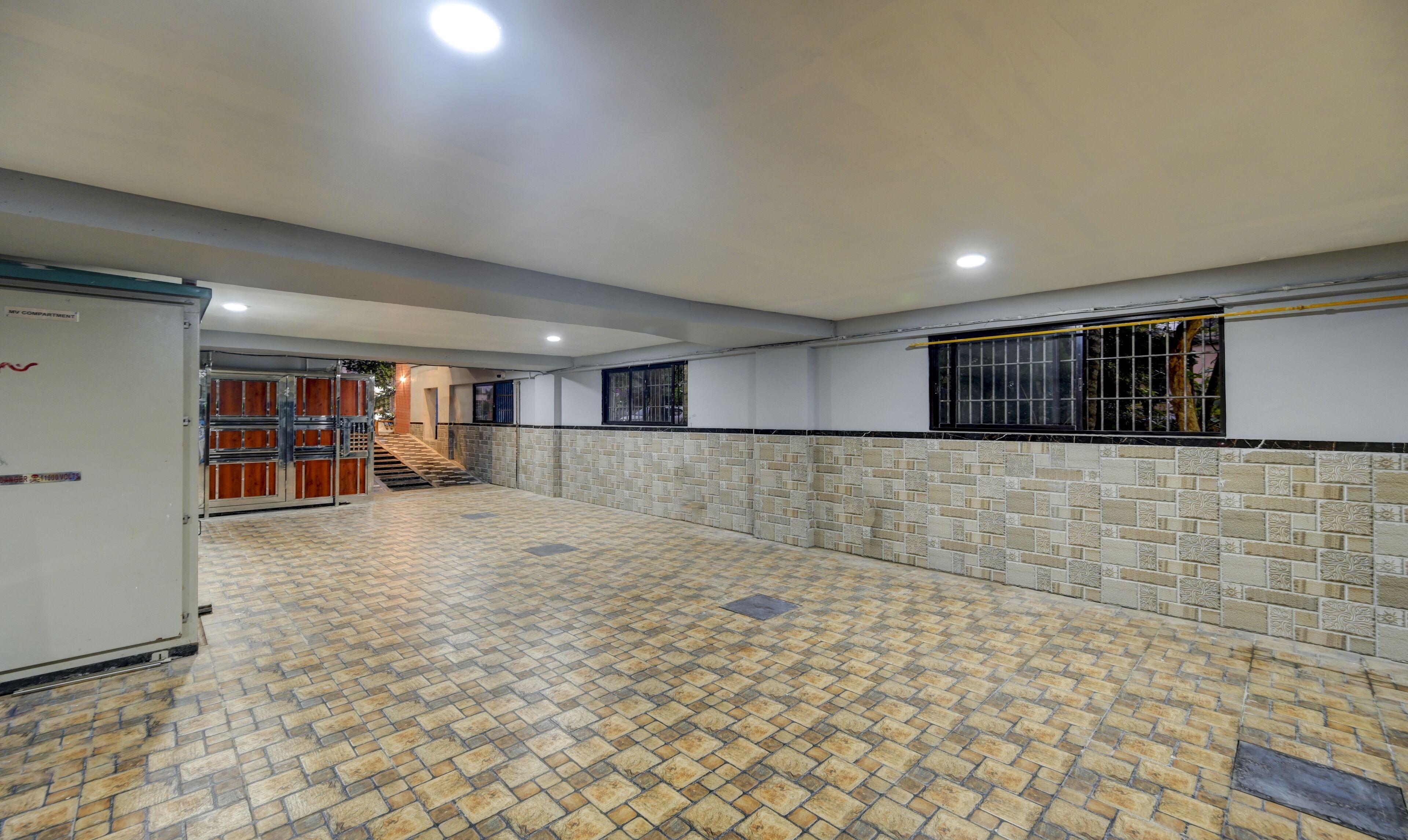 Treebo Trend Aasma Downtown