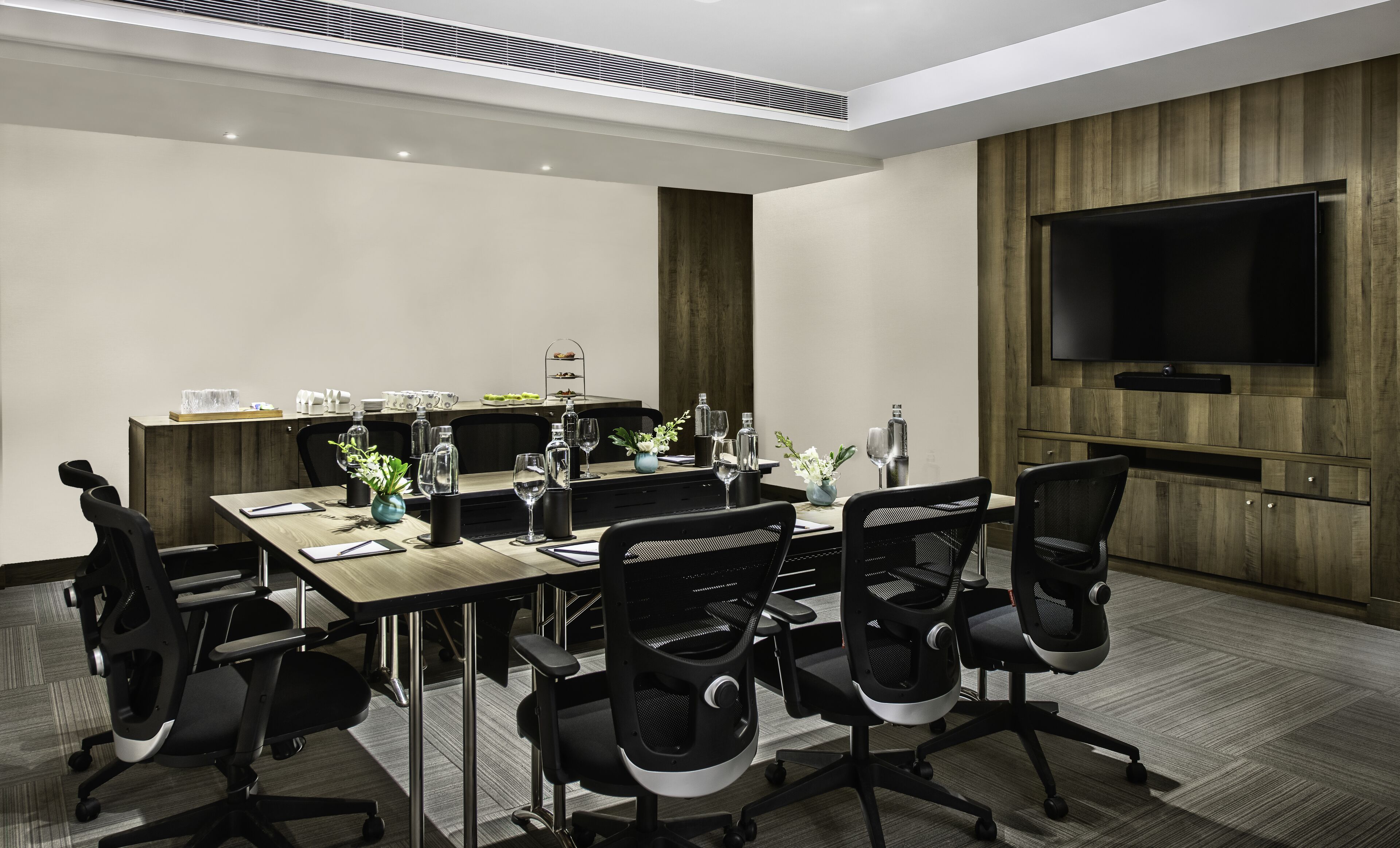 Vivanta Bhubaneswar, DN Square