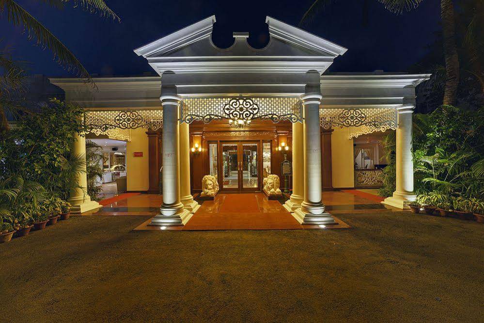 Mayfair Palm Beach Resort