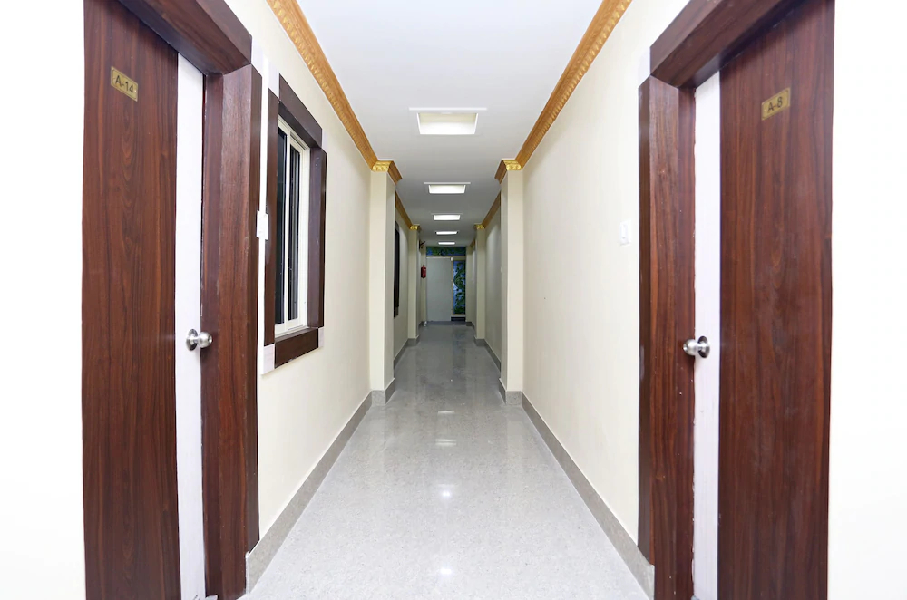 Aayan International by OYO Rooms