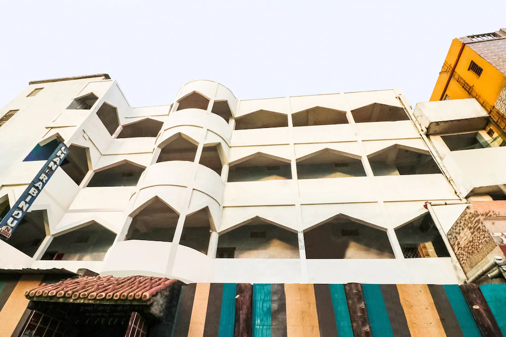 Chandrabindu N Lodge by OYO Rooms