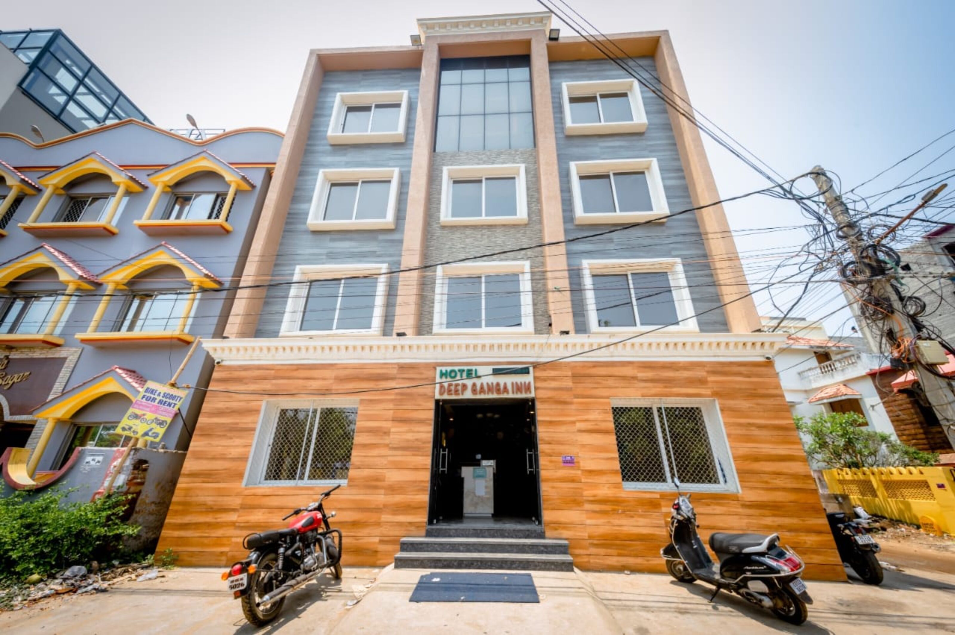 Goroomgo Deep Ganga Inn Puri