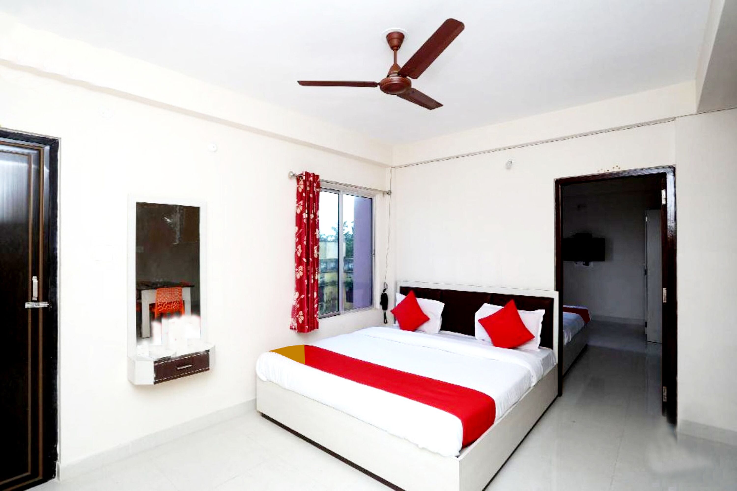 Goroomgo Grand Resort Puri