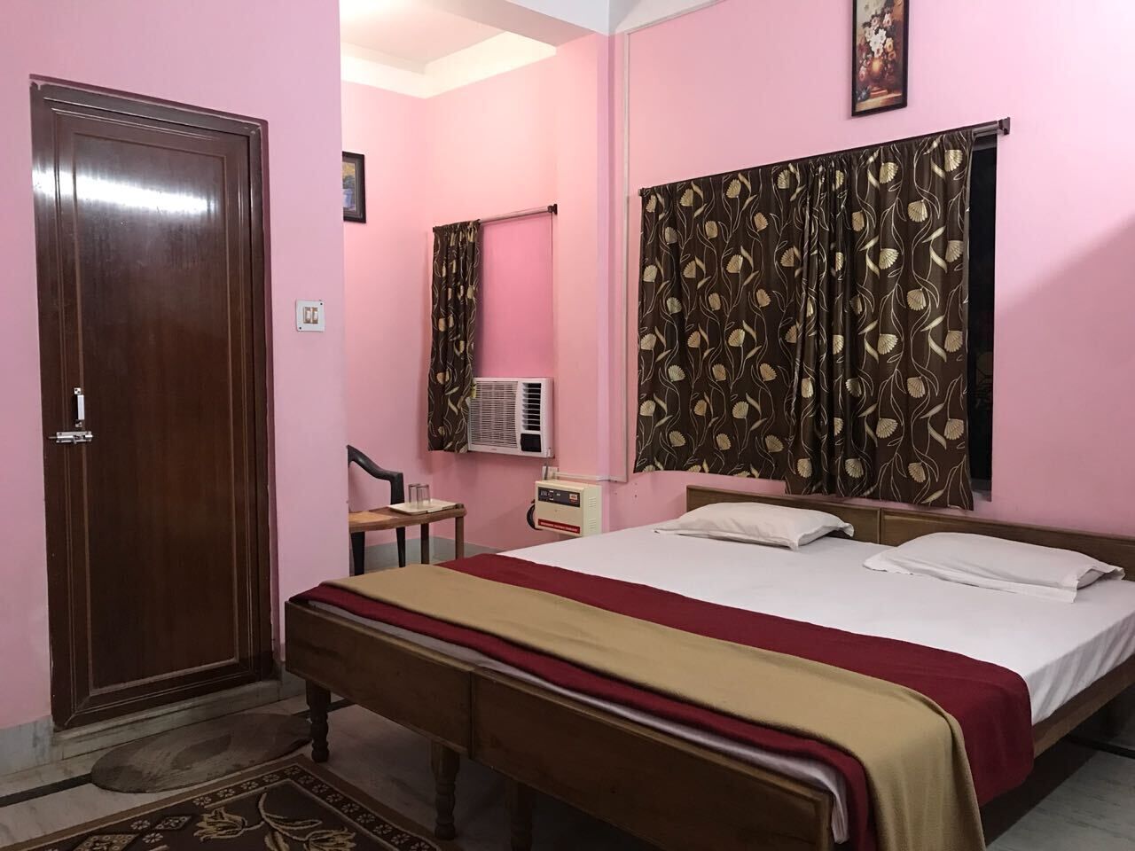 Gunjan Puri by Goroomgo