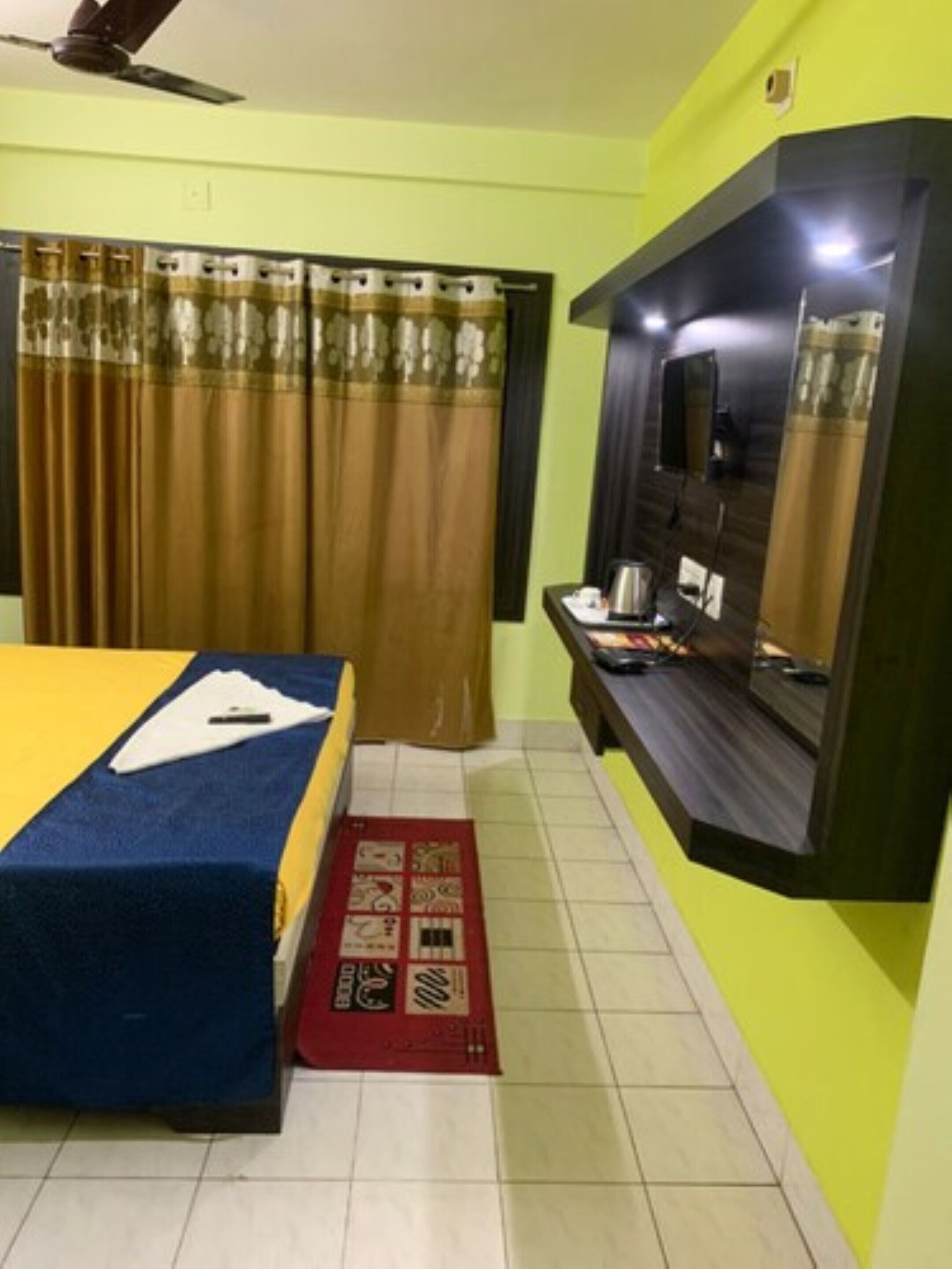 Hotel Asish Puri by Goroomgo