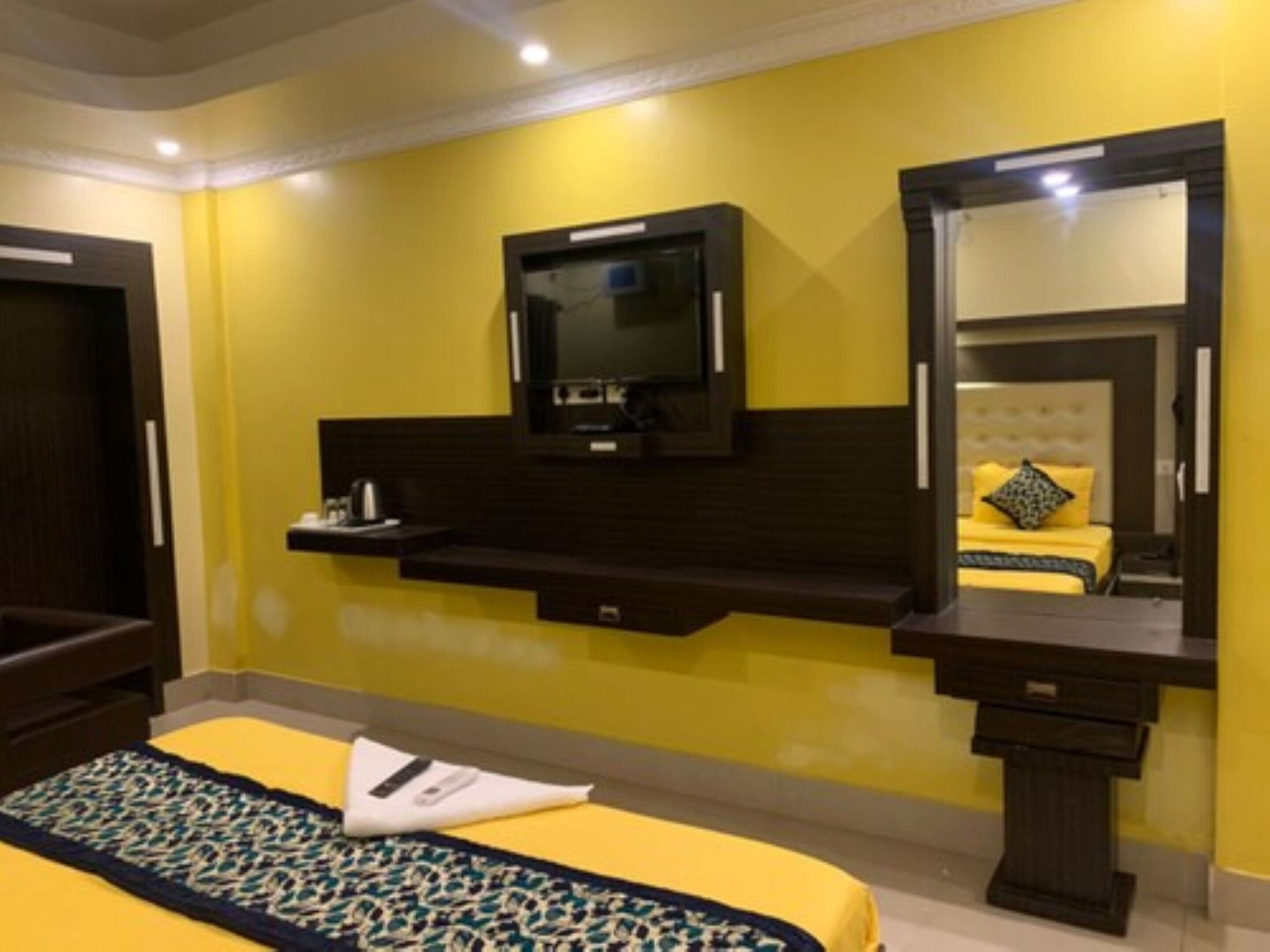 Hotel Asish Puri by Goroomgo