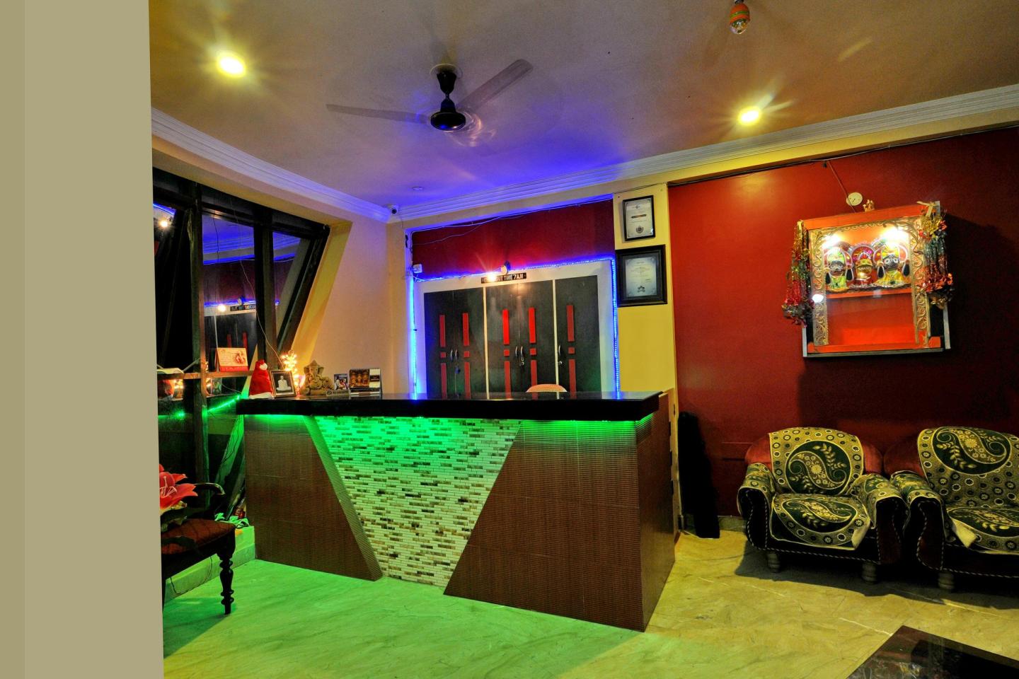 Hotel Golden Dust Puri
