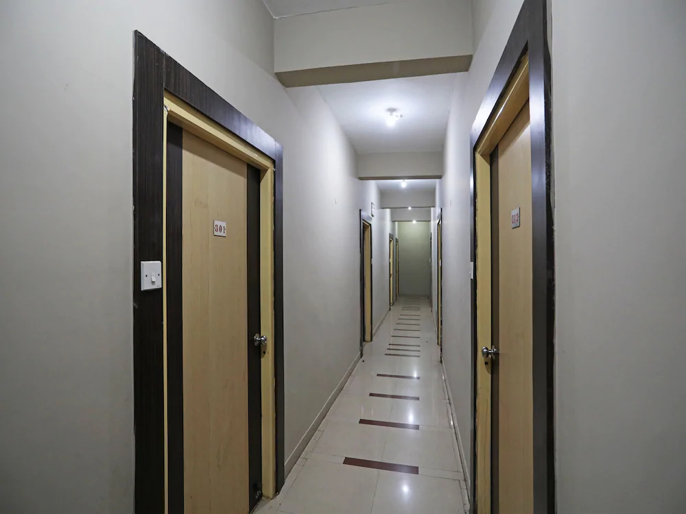 Hotel Janaki Residency by OYO Rooms