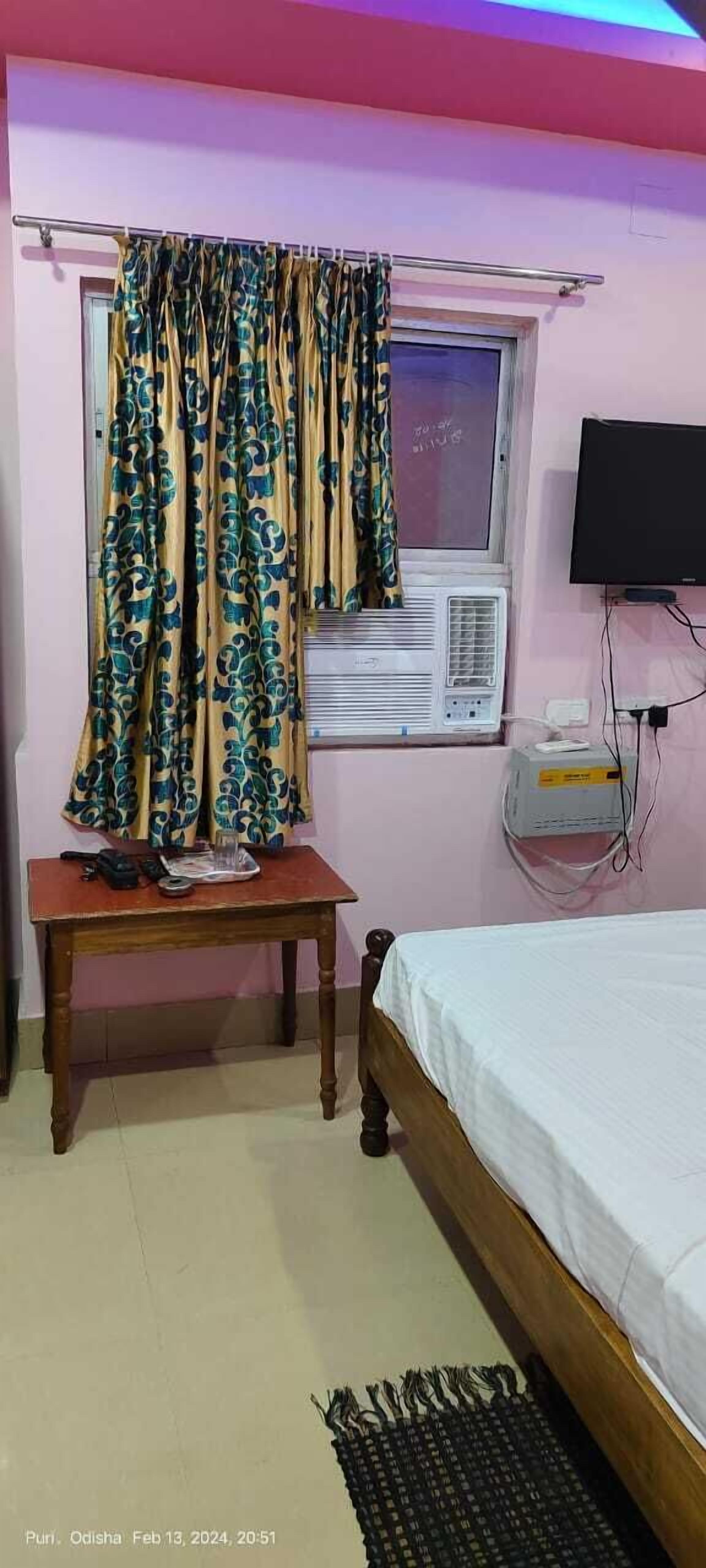 Hotel JM International - A Unit of Hotel Care Plaza