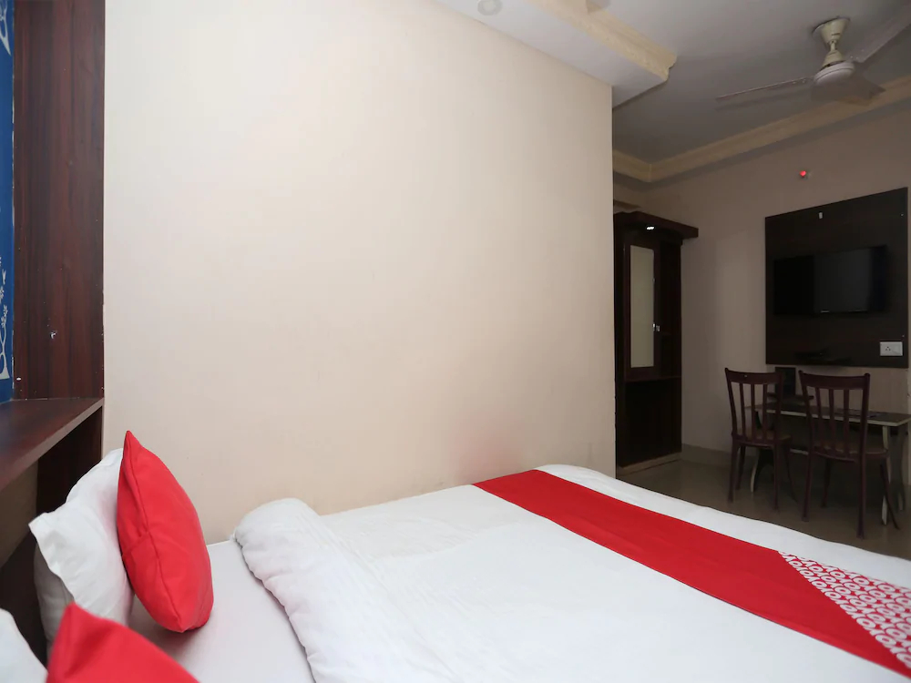 Hotel Larica By OYO Rooms