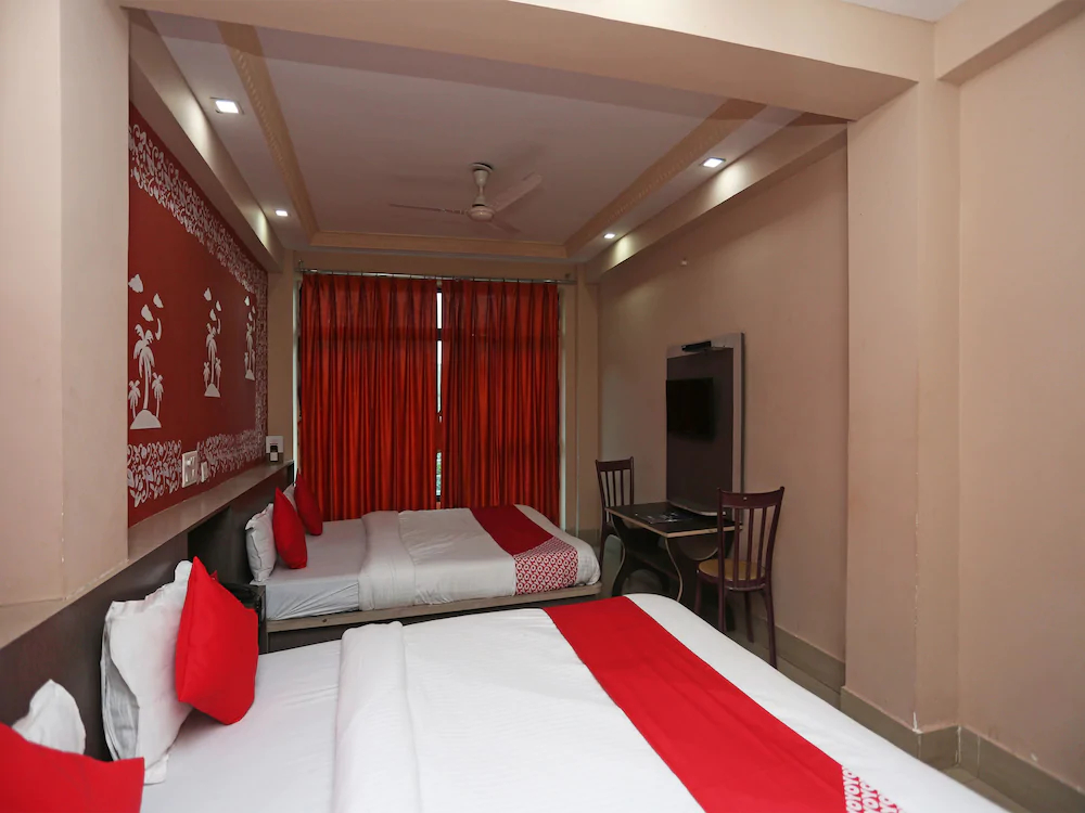 Hotel Larica By OYO Rooms