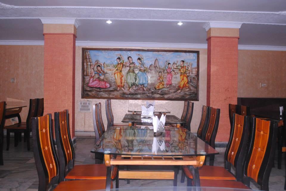 Hotel Puri Beach Resort