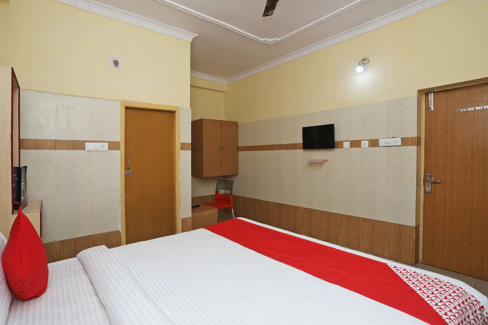 Hotel Star Inn By OYO Rooms