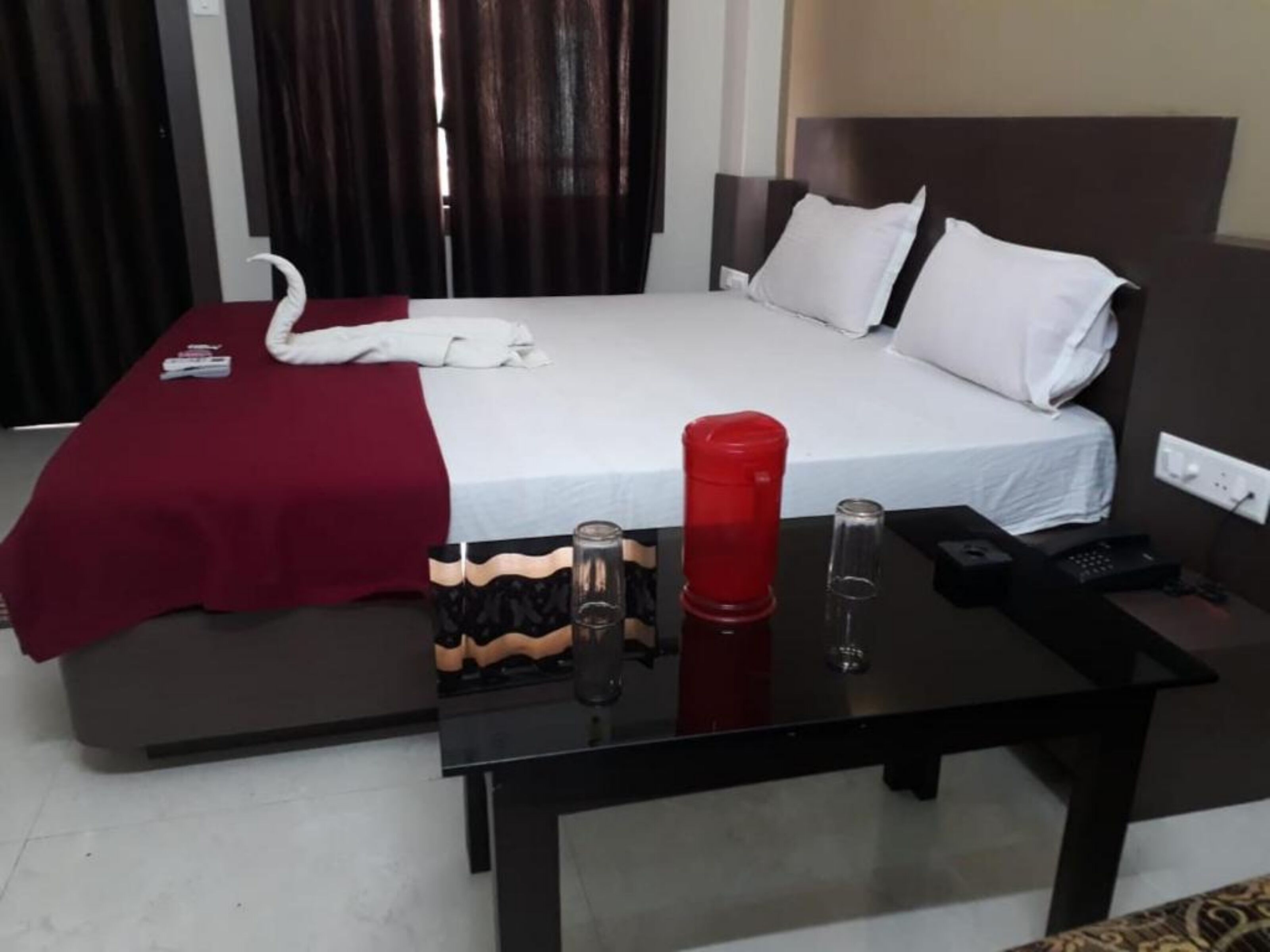 Hotel UK Palace Puri by Goroomgo