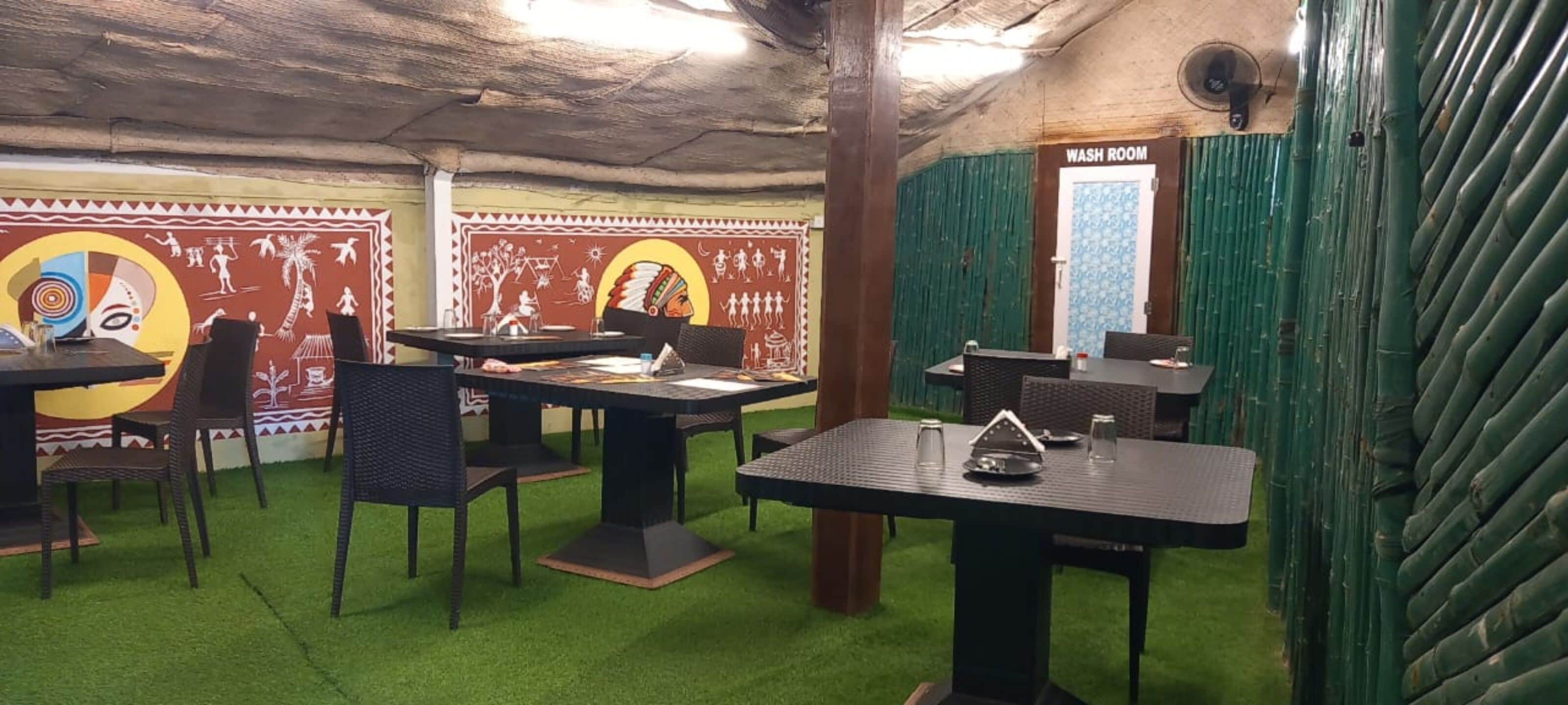 Moon CT Road Puri by Goroomgo