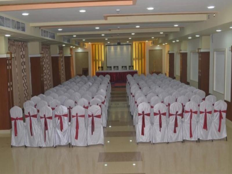 Nayak Beach Resort
