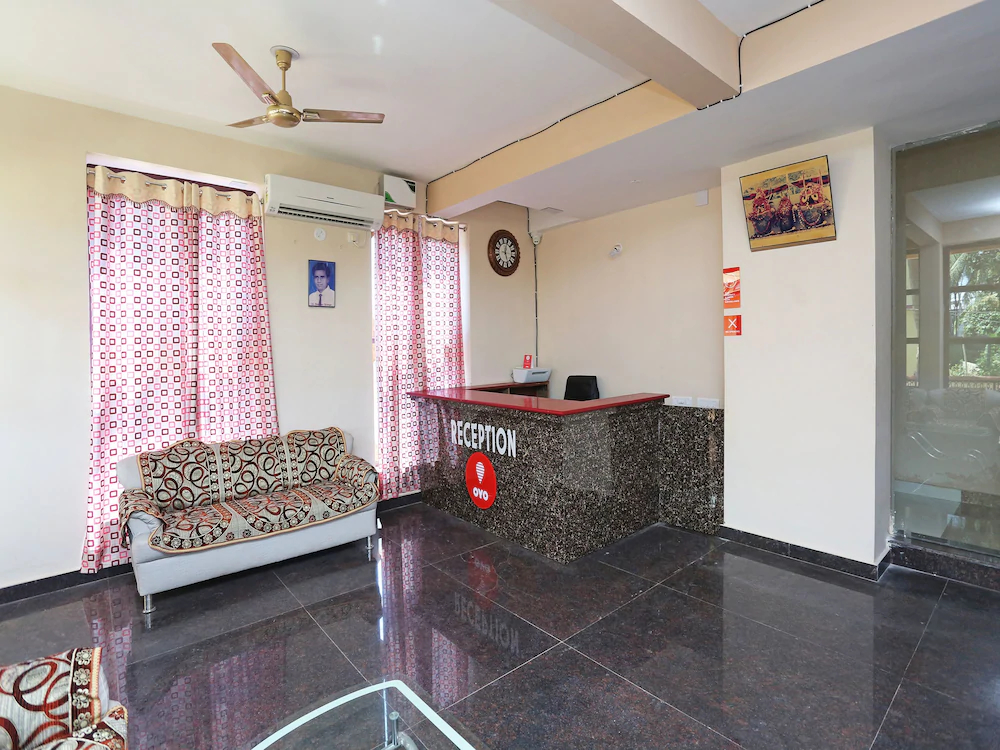 N J Residency by OYO Rooms