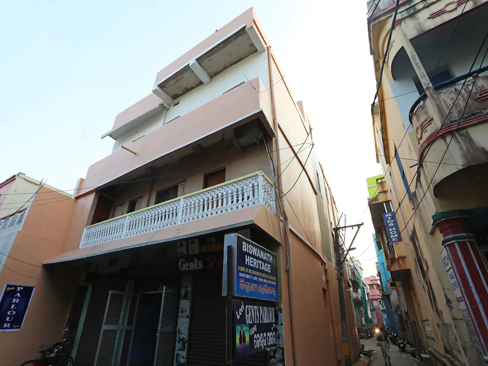 OYO 24012 Biswanath Heritage
