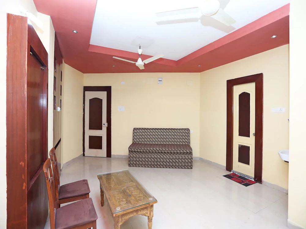 OYO 26586 Hotel Ashiyana Lagoon