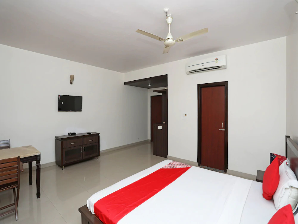 Pragati Beach Resort By OYO Rooms