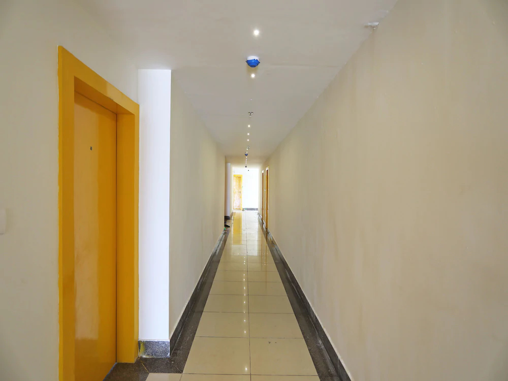 Yellow Hotels By OYO Rooms