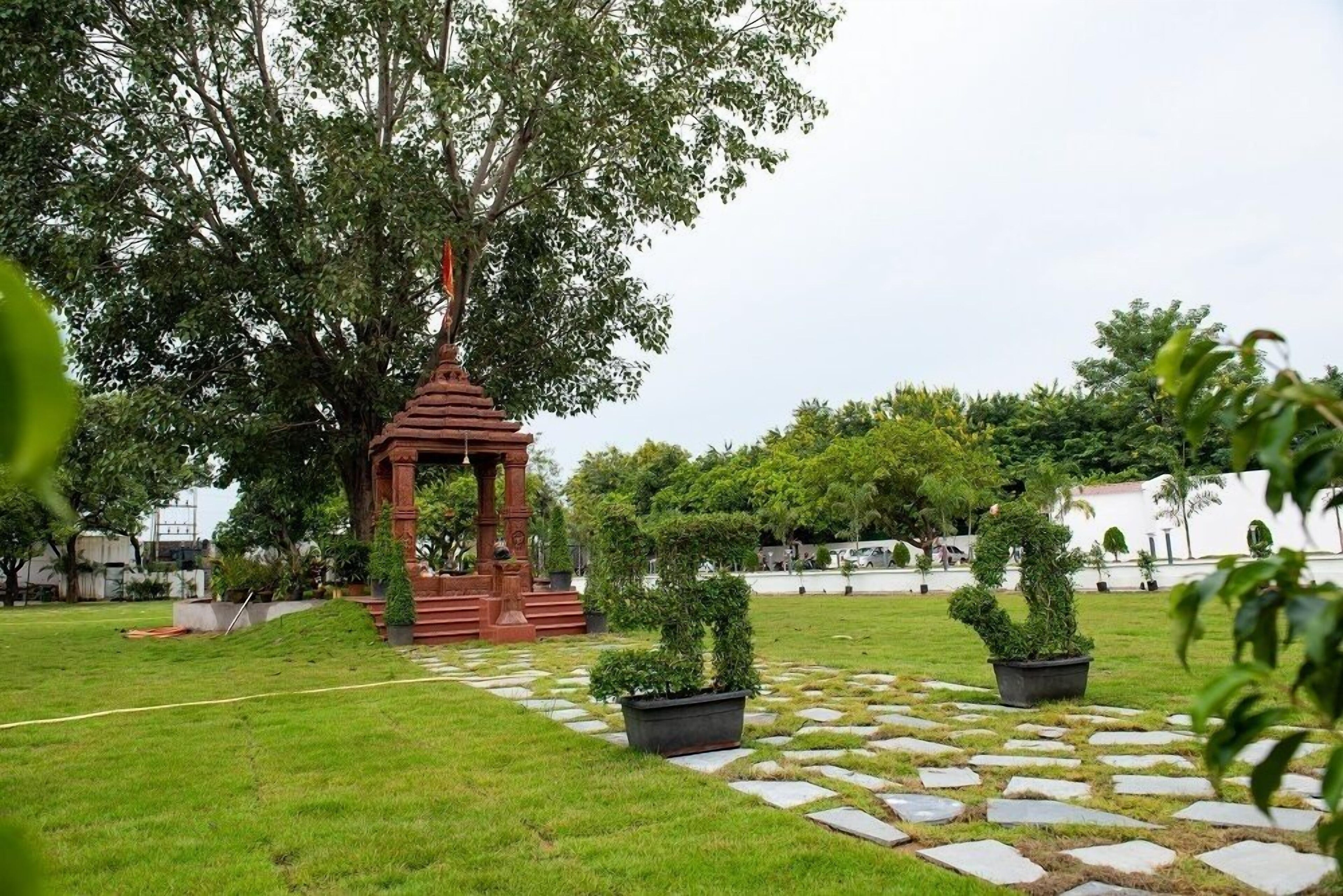 The Welcome Resorts