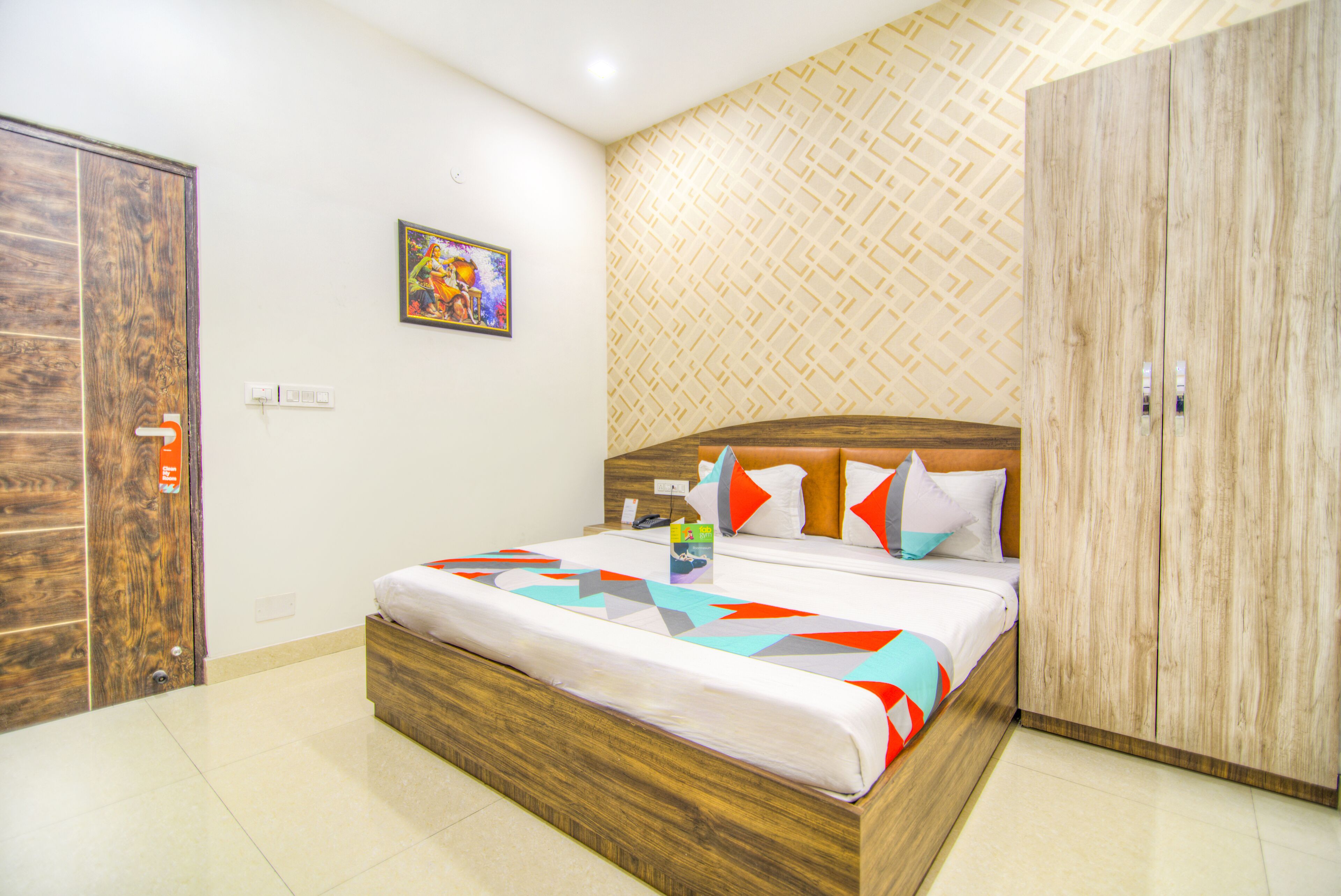 Boss by FabHotels