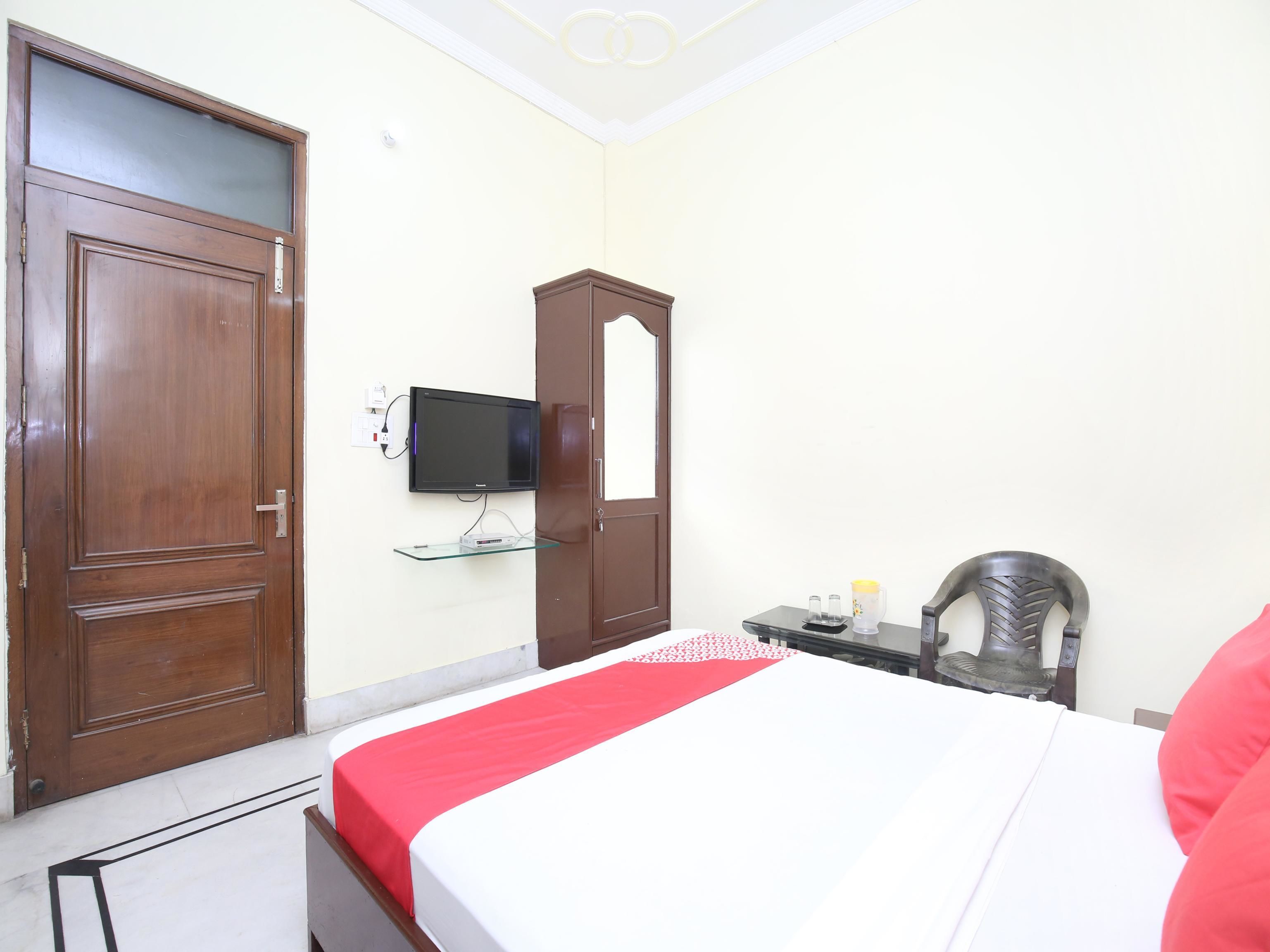 Dhingra Residency by OYO Rooms