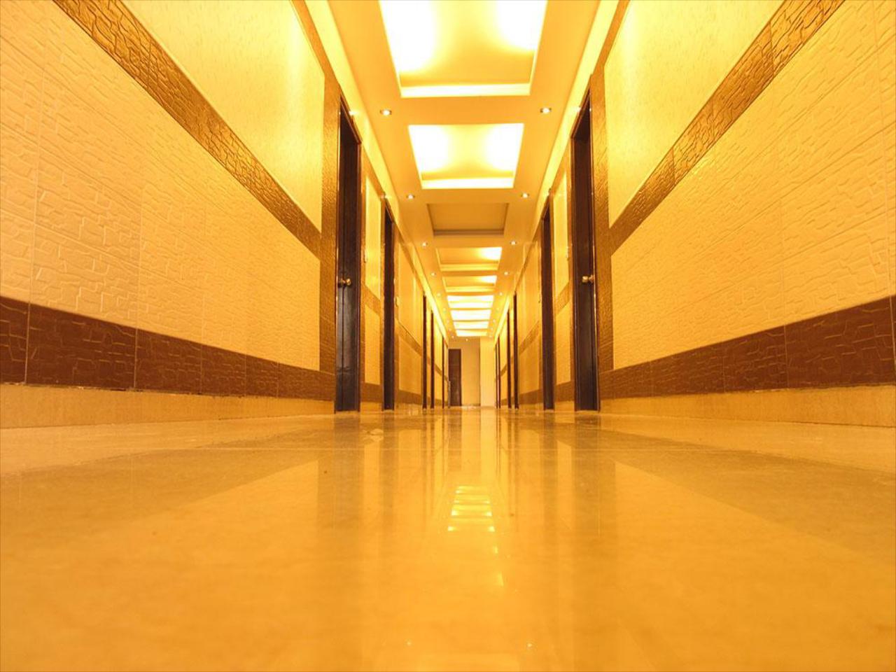 Hotel Ashirwad International by OYO Rooms
