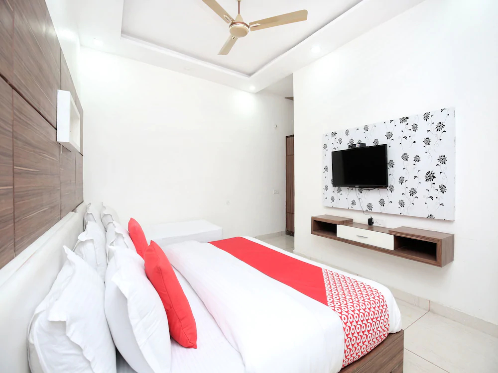 Hotel Destiny Inn